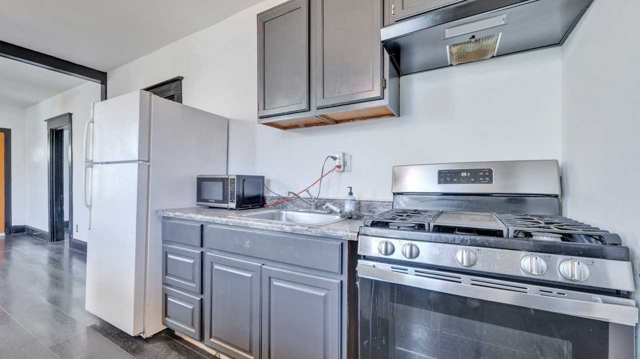 123 Xenia St Se - Photo 4 of 19