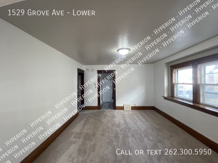 1529 Grove Ave - Photo 6 of 17