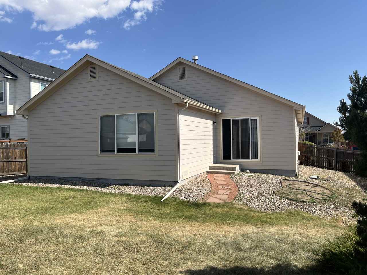 12583 Pine Valley Cir - Photo 4 of 10