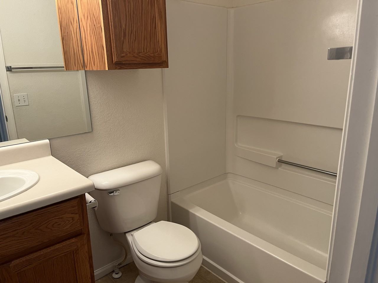 12583 Pine Valley Cir - Photo 7 of 10