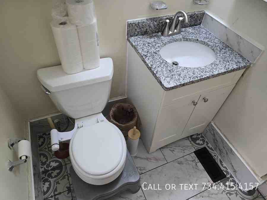 1115 White St - Photo 7 of 30