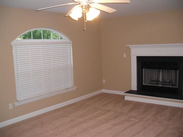 6156 Brinkley Park Dr - Photo 3 of 8