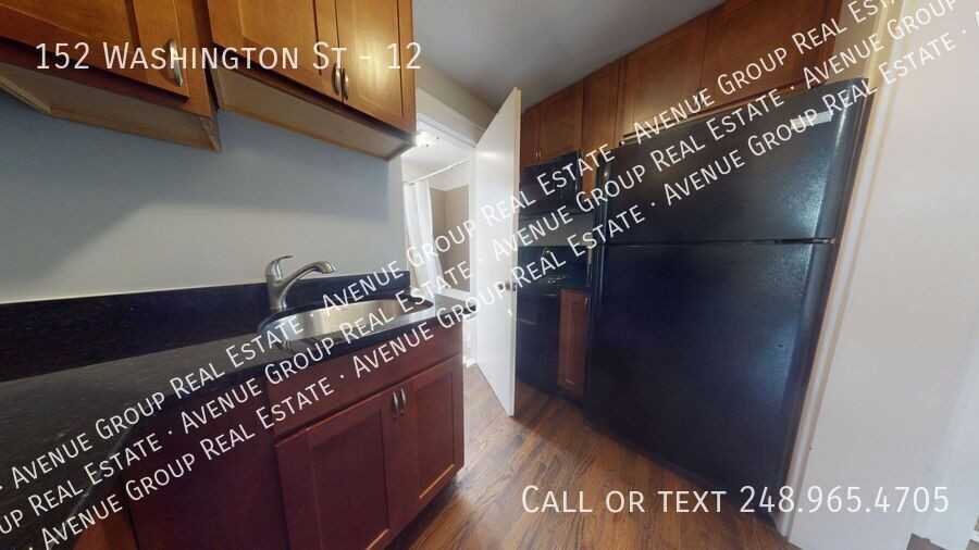 152 Washington St #12 - Photo 5 of 12