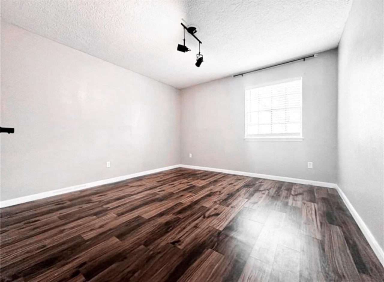 20211 Salzburg Ln #20211 - Photo 2 of 30