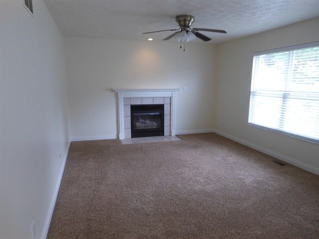7780 Ravenwood Ln - Photo 3 of 11