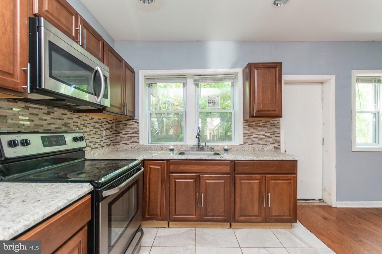 2849 N Bailey St - Photo 4 of 26