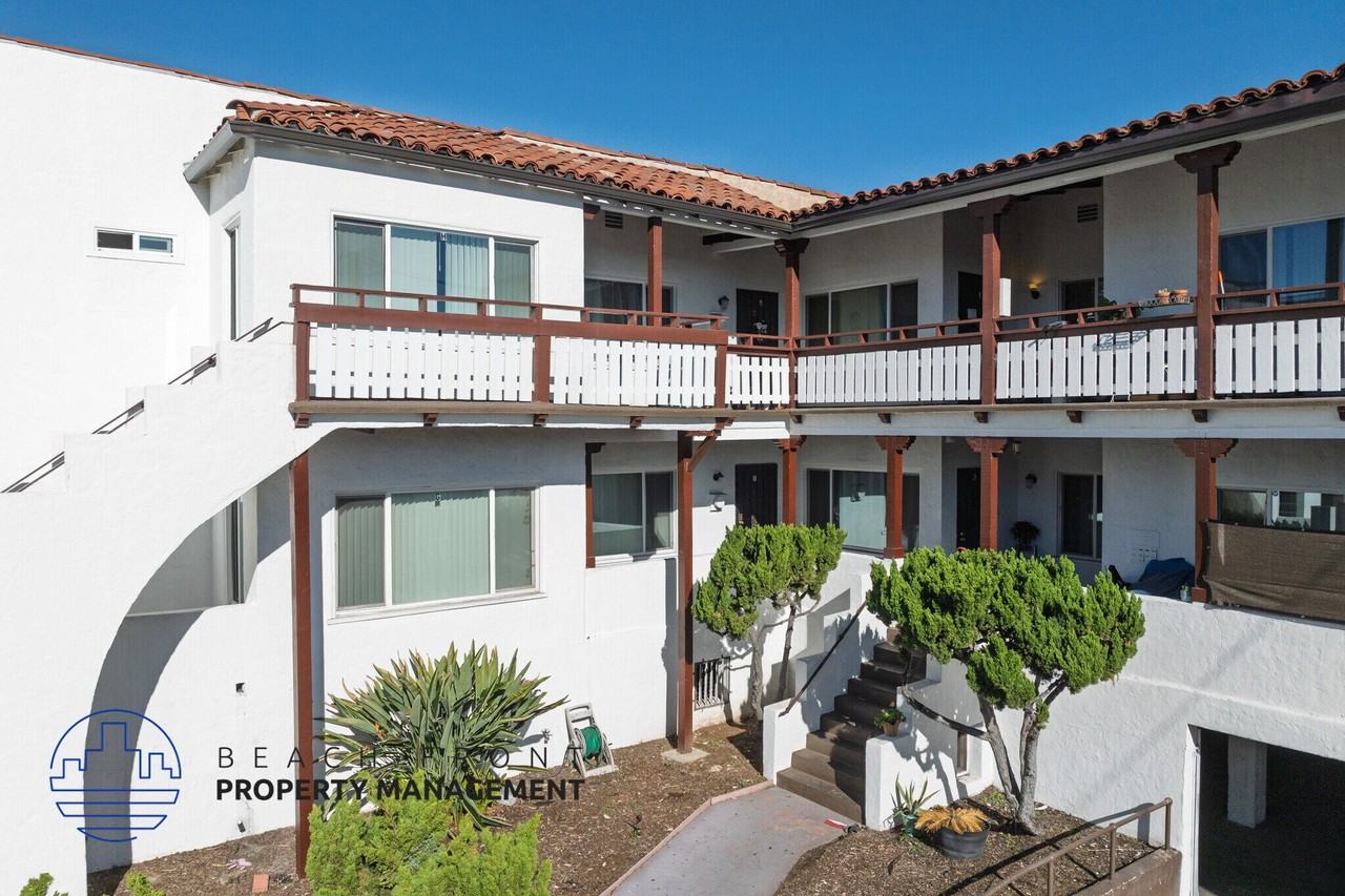 1430 Elm Avenue - Photo 2 of 16