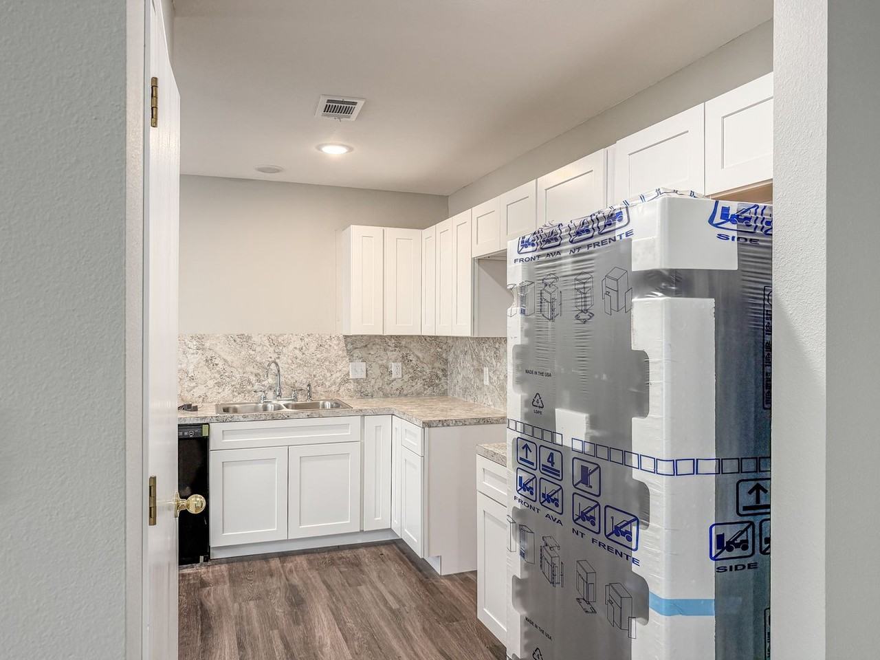 1203 Quebec Dr #1203 - Photo 7 of 16