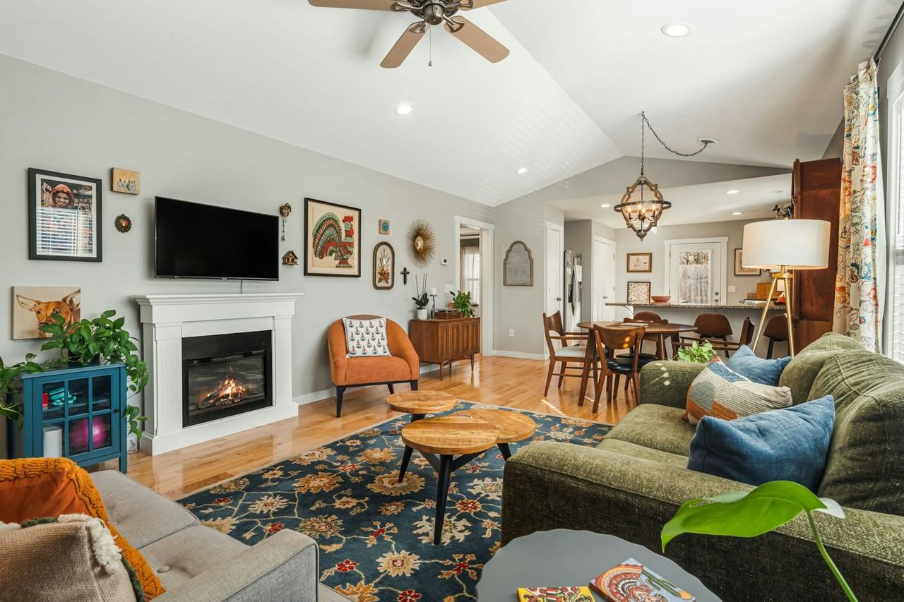 695 Reed Street - Photo 6 of 18