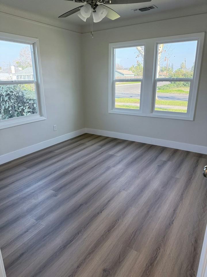 261 North Sierra Vista Avenue - Photo 7 of 10