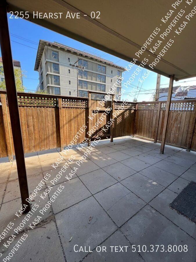 2255 Hearst - Photo 5 of 12