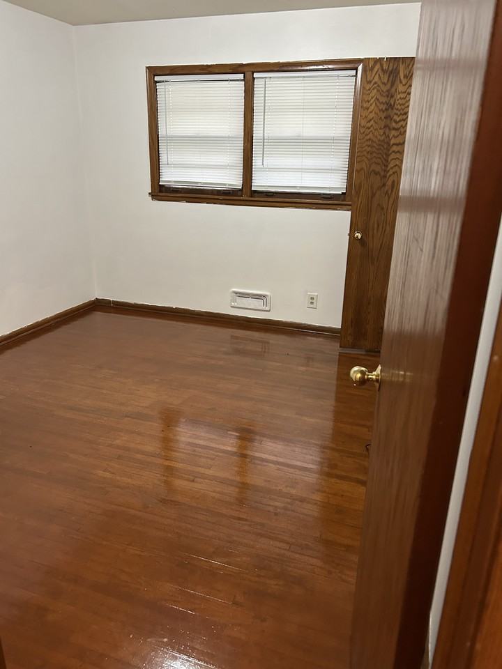 3744 11th Ave S #3744 - Photo 5 of 8