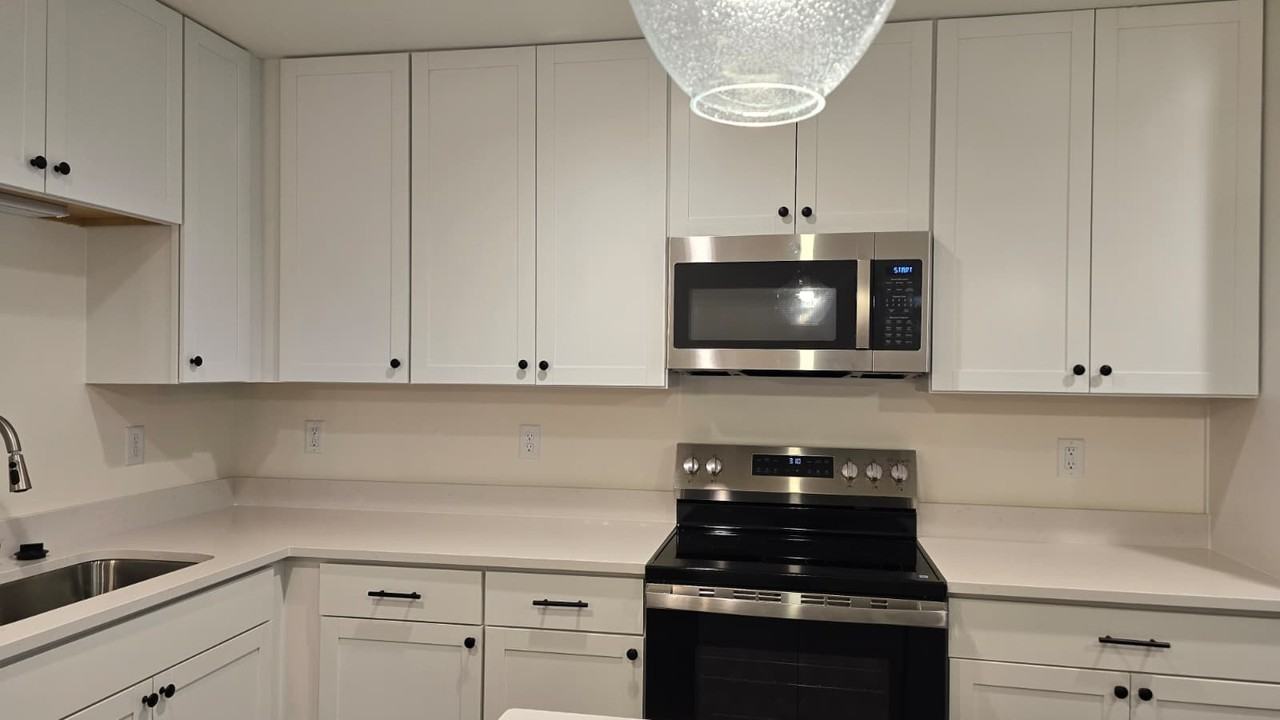 425 Sunset Hollow Dr #425 - Photo 7 of 25