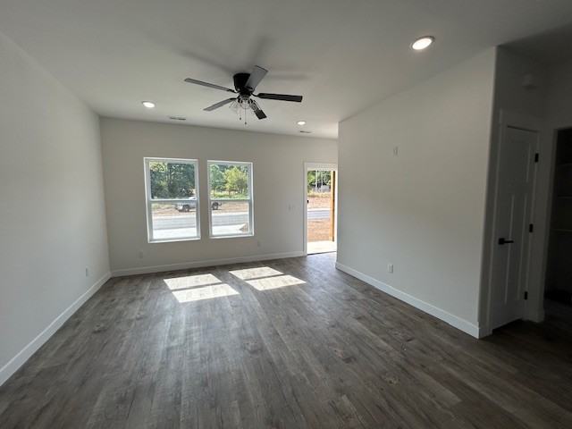 587 Panich St. #C - Photo 3 of 17