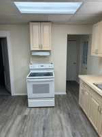 featured image of 430 W White St #1