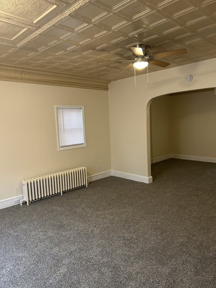 430 W White St #1 - Photo 3 of 20