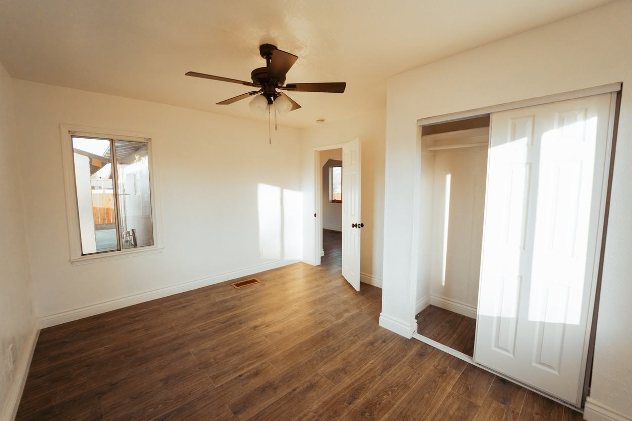 232 E Marengo Ave #NA - Photo 2 of 10