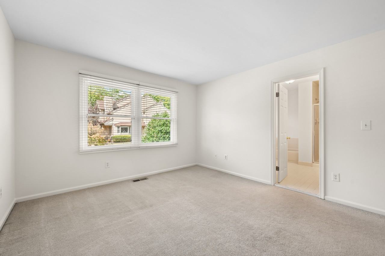 13 Woodstream Dr #NA - Photo 3 of 14