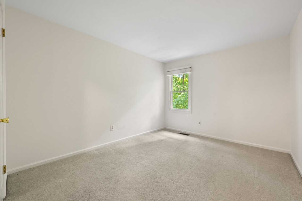 13 Woodstream Dr #NA - Photo 4 of 14