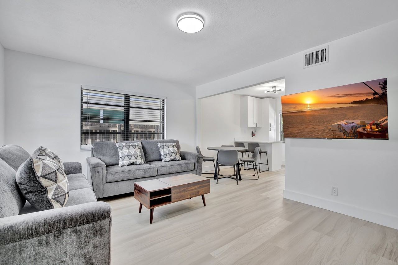 620 Sw 7th Ave #2A - Photo 5 of 16