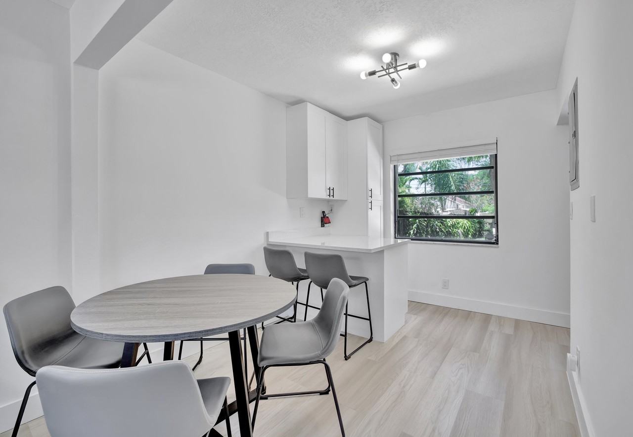 620 Sw 7th Ave #2A - Photo 7 of 16