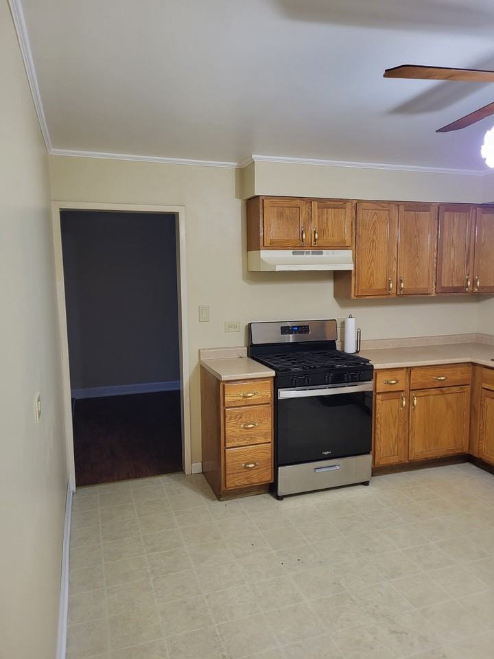 517 Lakewood Blvd #NA - Photo 6 of 29