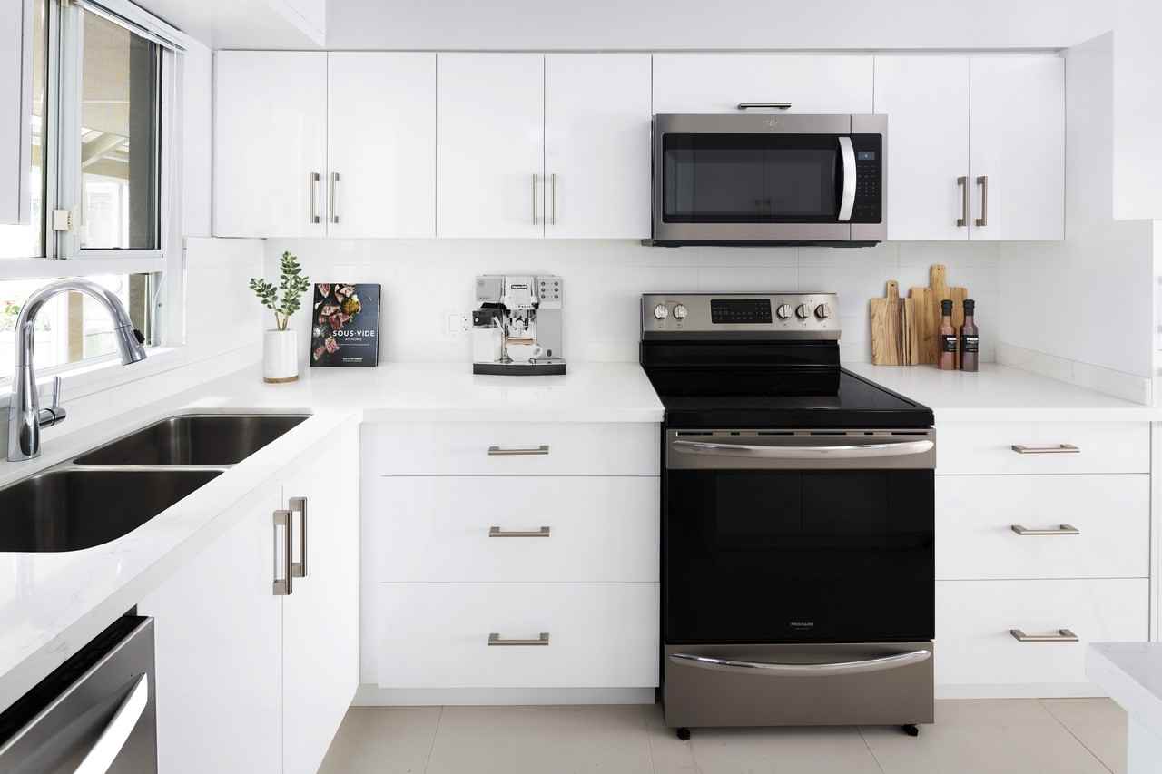 Larchway Gardens - Photo 4 of 16