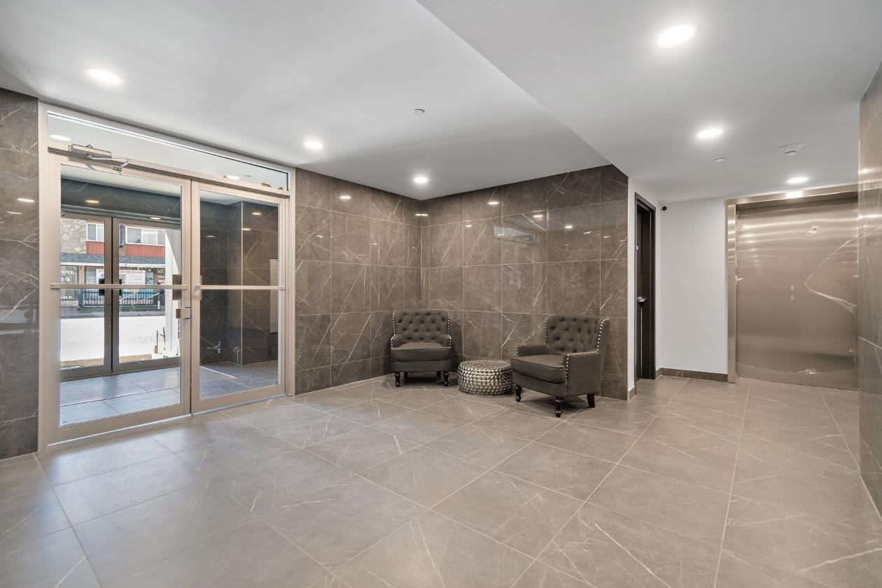 6311 Boulevard Gouin O - Photo 2 of 33