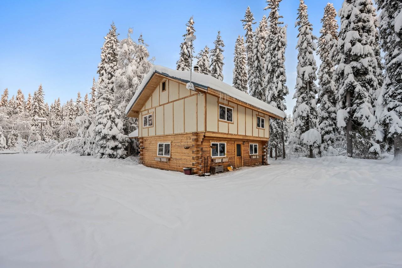 1005 Seawolf Dr #1 - Photo 3 of 19