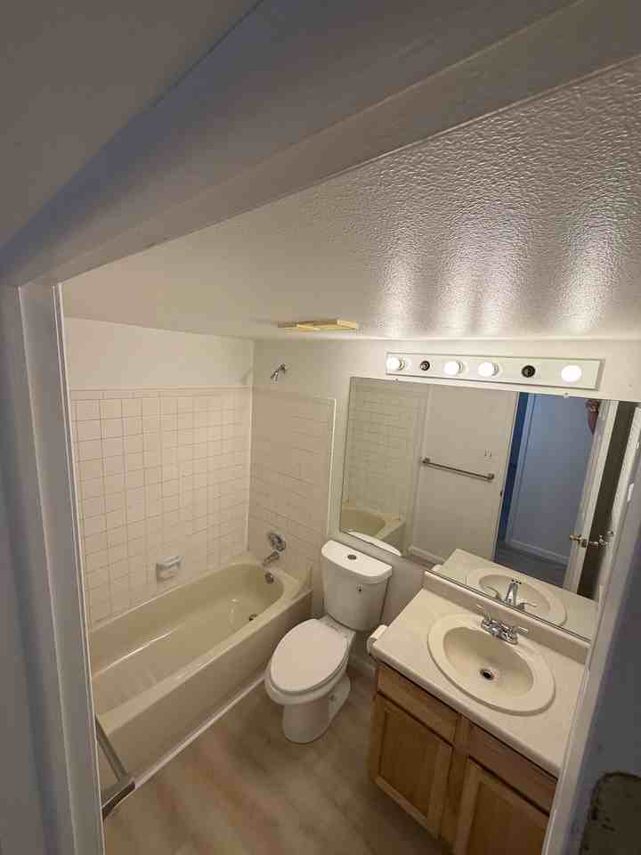 4400 S Quebec St #Y102 - Photo 6 of 10