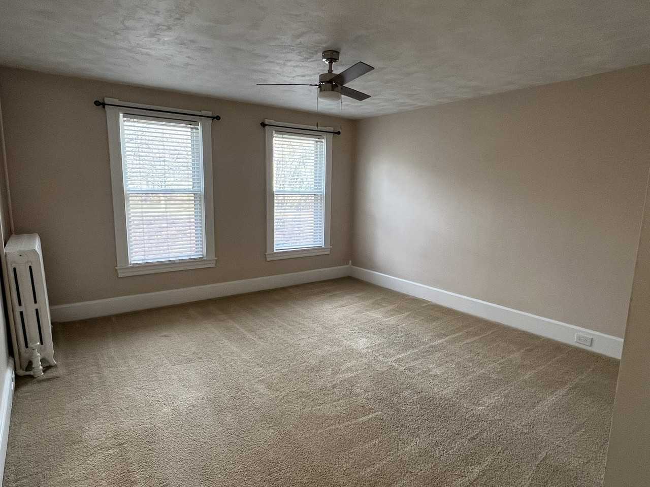 121 Greene St - Photo 6 of 26