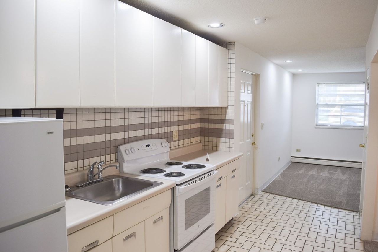 Clark Street Apartments by Royse + Brinkmeyer - Photo 7 of 48