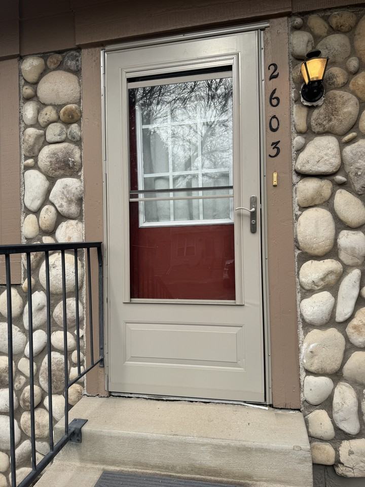 2603 E Nichols Cir #1 - Photo 2 of 32