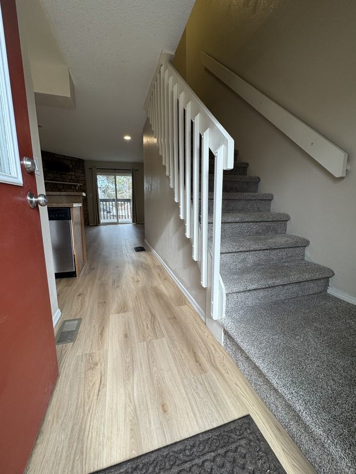 2603 E Nichols Cir #1 - Photo 3 of 32