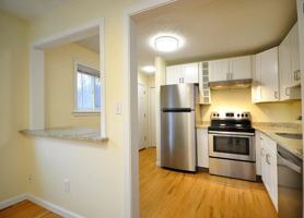 featured image of 1700 Farmington Ave #B