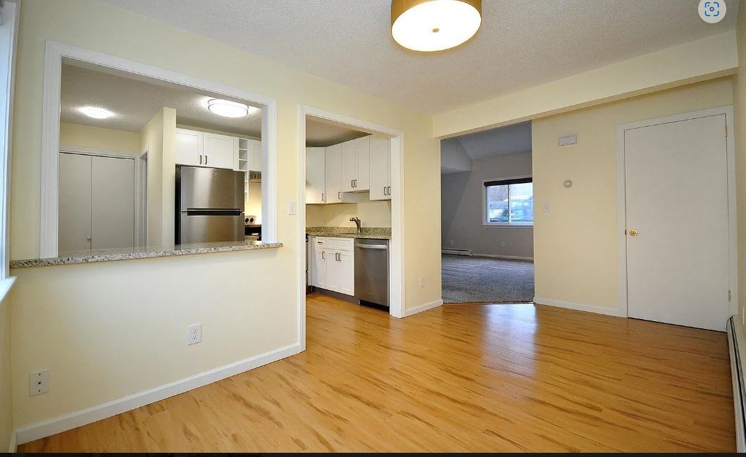 1700 Farmington Ave #B - Photo 5 of 23