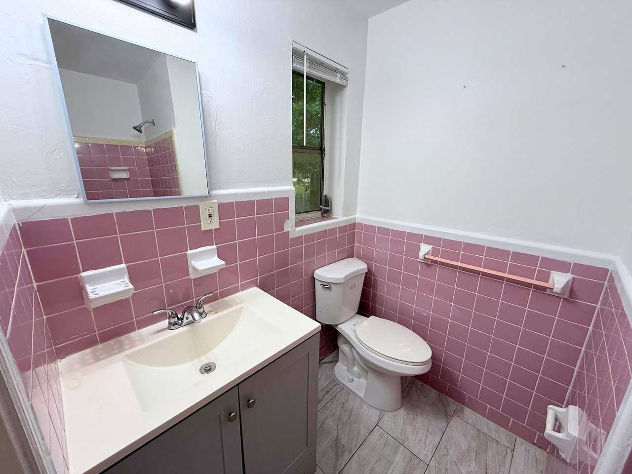 5733 Harding Street - Photo 7 of 15