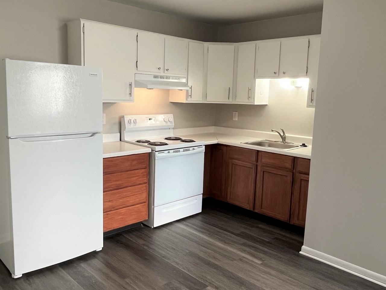 Conlin Park - Photo 2 of 15