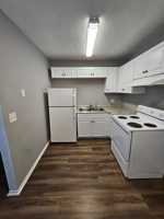 featured image of 4640 Oberlin Ave