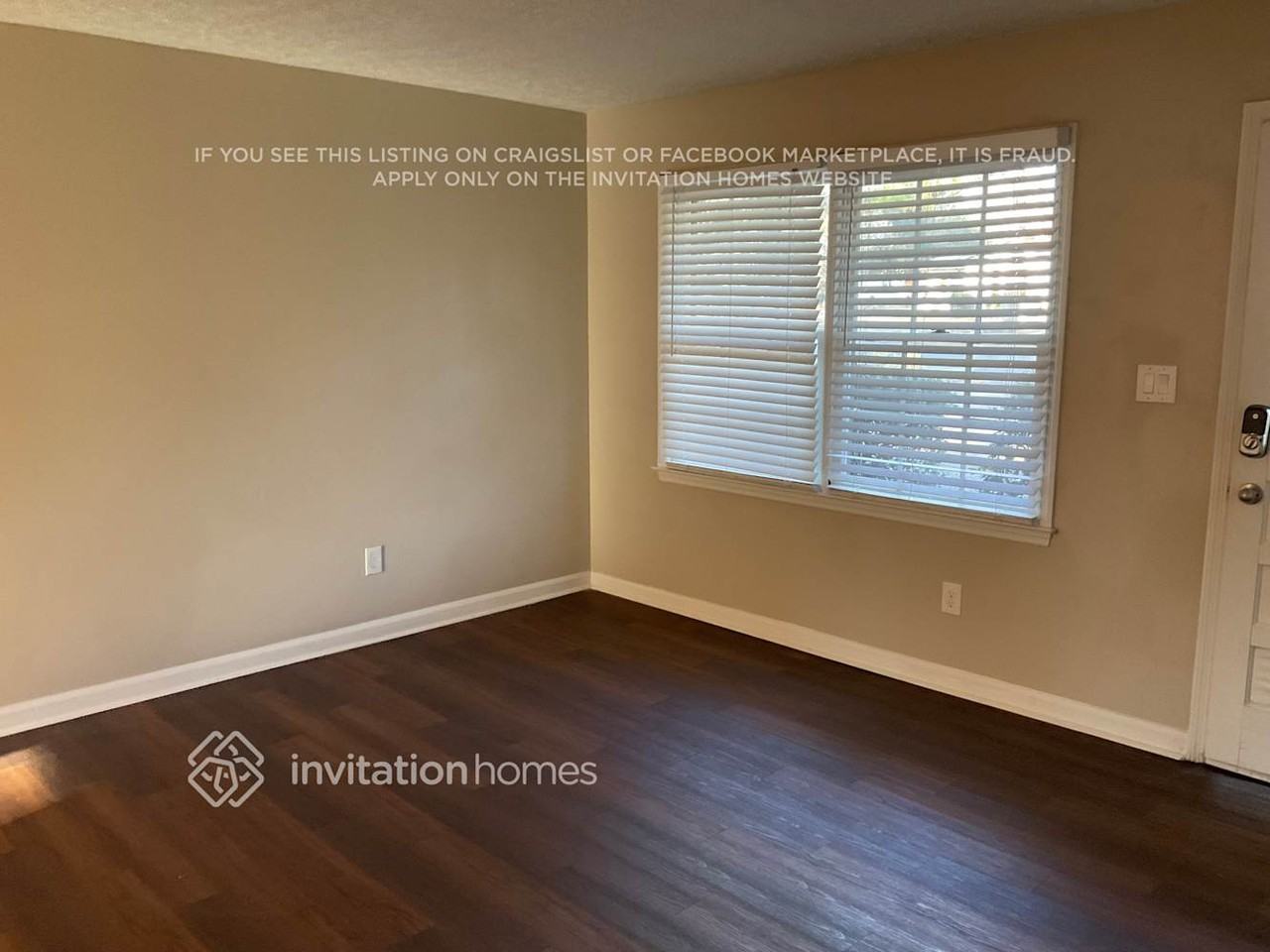 2595 Pamela Dr - Photo 2 of 12