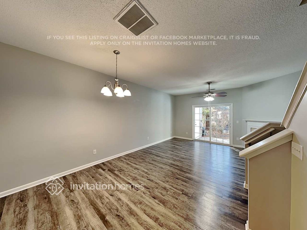 8028 Stoneham Ct - Photo 6 of 18