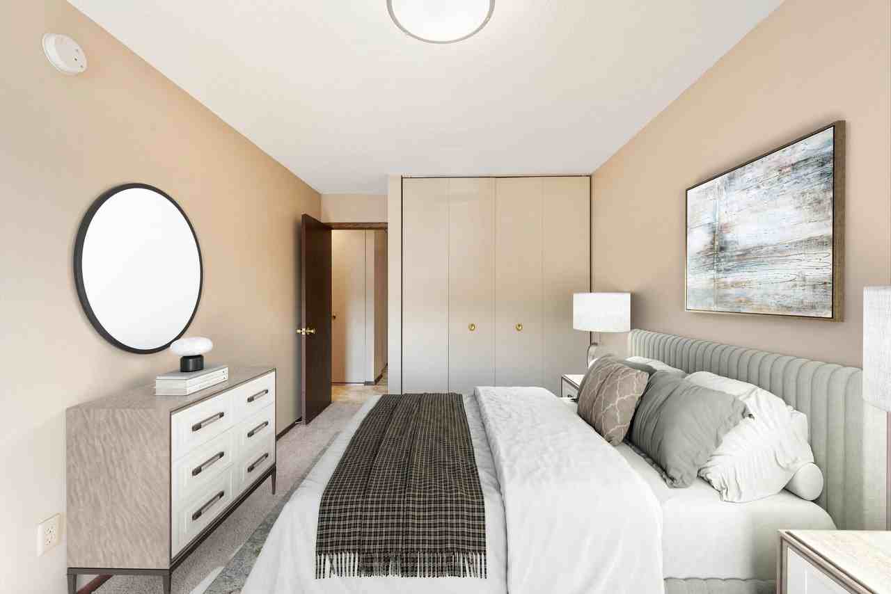 Shamrock Court Apartments - Photo 6 of 25