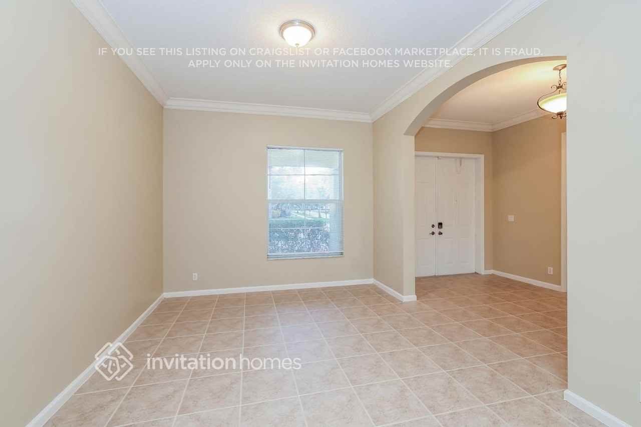 9279 Madewood Ct - Photo 5 of 18