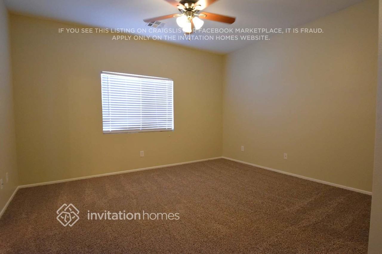 5916 Gentleslope St - Photo 5 of 9