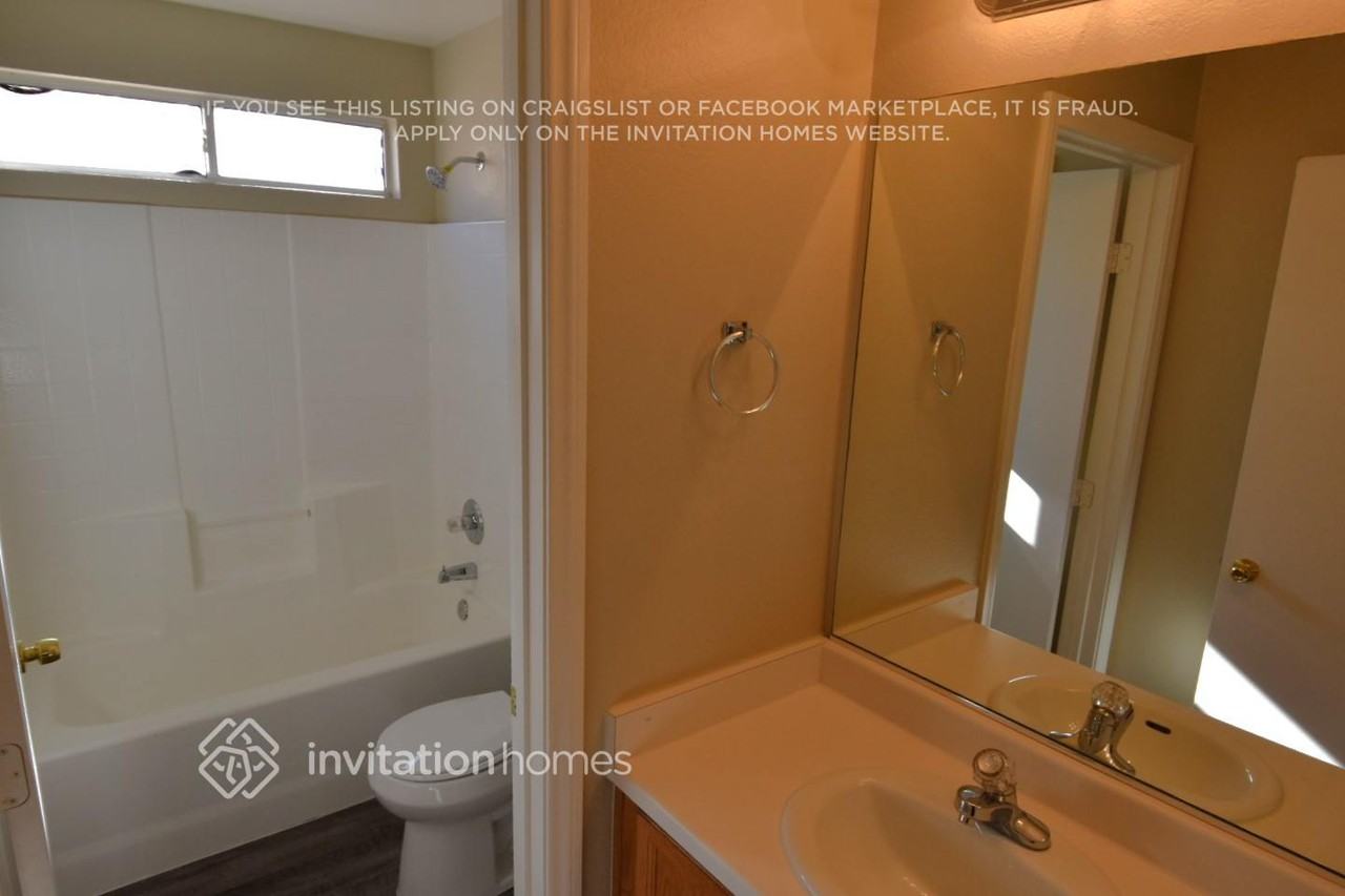 5916 Gentleslope St - Photo 7 of 9