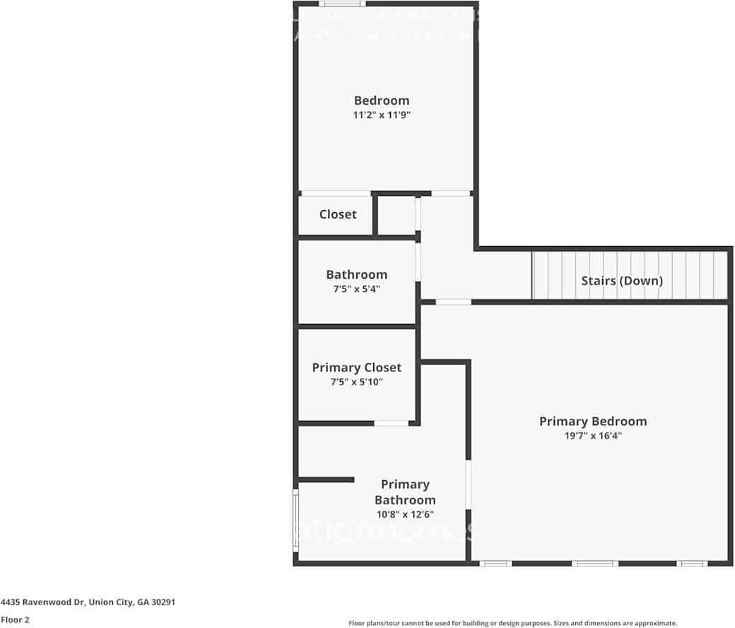 4435 Ravenwood Dr - Photo 3 of 18