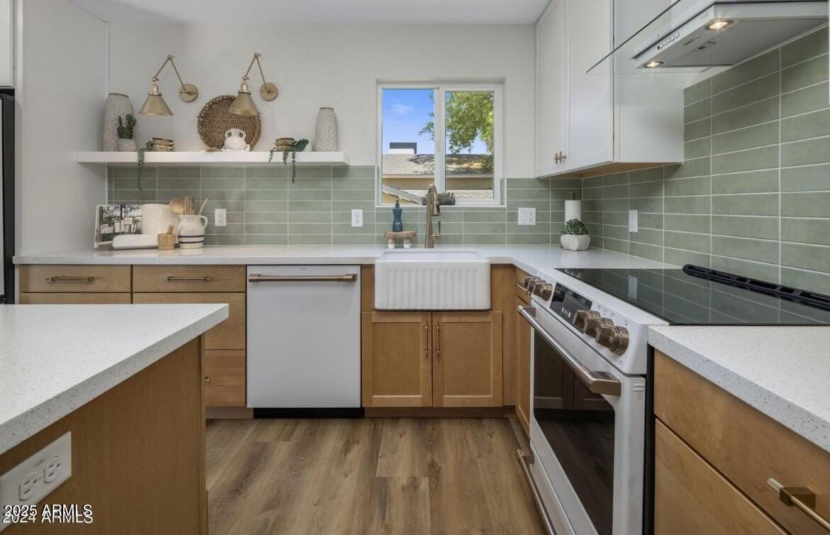 626 E Palomino Dr - Photo 4 of 24