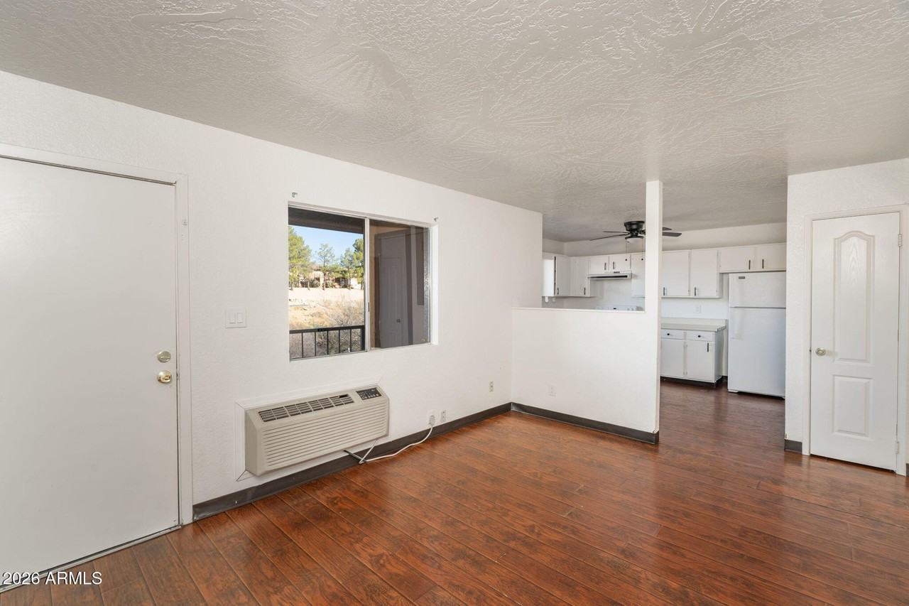 4224 E Canyon Trl Apt B3 #B3 - Photo 2 of 14