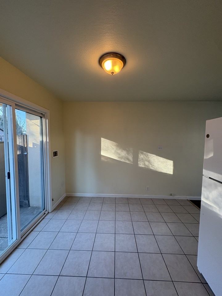 9 10th St #1 - Photo 6 of 13