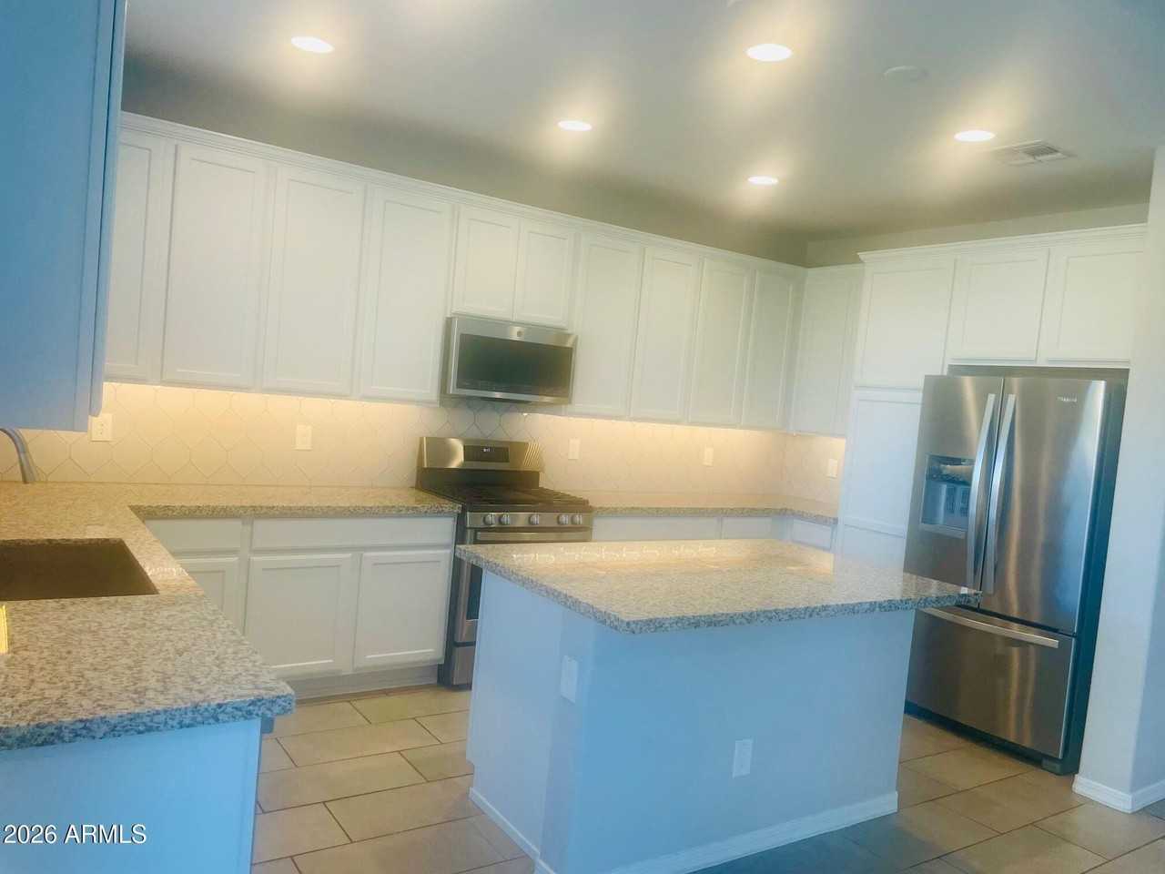 14222 W Honeysuckle Dr - Photo 3 of 11